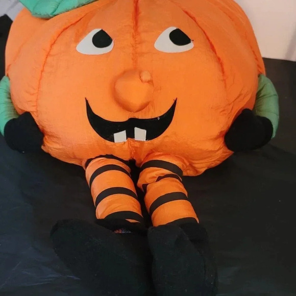 International Silver Co Vint 1994 Pumpkin Jackolantern Halloween Plush 25x17" - Picture 9 of 12
